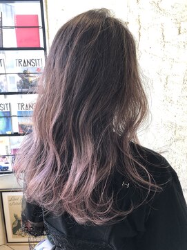 ペネロープ(Penelope) ピンクアッシュ/バレイヤージュ/グラデーション　　担当　夕島