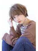 イメチェンひし形シルエット束感ショートマッシュグレーベージュ