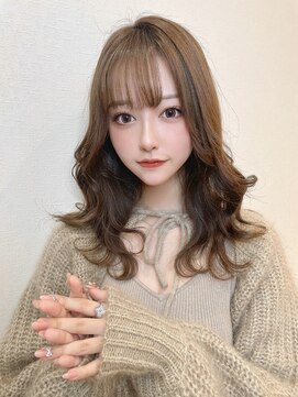 リュドール 名駅(Rue D'or) 外ハネくびれミディ☆