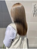 アッシュベージュ×セミロング