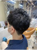 ツーブロ×刈り上げメンズショートレイヤースタイル