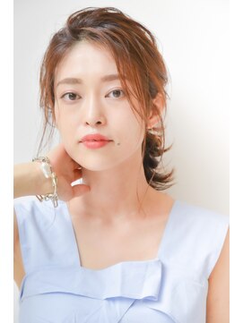 クリニック ハーフアップ