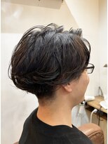 クオリア(QUALIA)&nbsp;刈り上げゆるふわメンズパーマ/柏