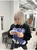 ホワイトカラー ボブ