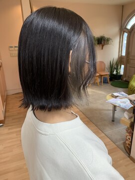 マギー(Magie+) イヤリングカラー