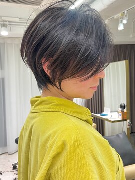 アンド ストーリーズ(&STORIES) ショートボブ髪型30代40代50代前髪あり前髪なし【橋本】