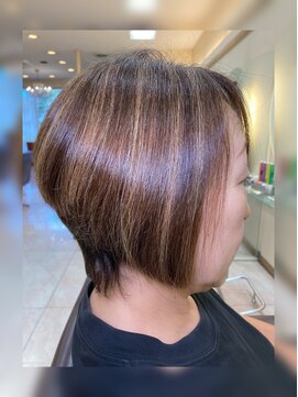 松本平太郎美容室 土浦パートワン(PART1) 大人アシンメトリーショートスタイル 30代40代50代 土浦