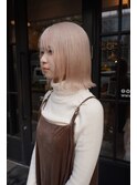 【三野隼澄】ホワイトカラー×切りっぱなしボブ