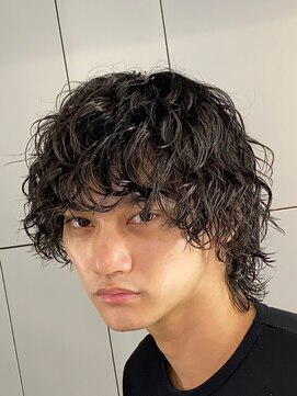 フィフスパーク(fifth PARK) 無造作な質感のツイストスパイラルパーマ×マッシュウルフ