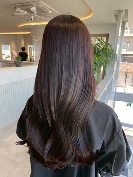 ビビバイベル(BiVi by BHEL) 桑名ロングレイヤーカットハッシュカット透明感カラー重めロング