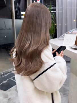 アロ 大阪梅田(alo) 【苗代萌】王道人気ミルクティーベージュ