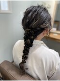 編みおろしヘアアレンジ