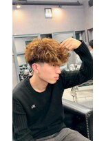 リッチブランドアンドコー 守口店(Rich Brand&Co)&nbsp;スペインカール/ハイライトカラー/メンズパーマ/メンズカット