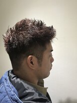 パティオンツー(PATIONN2)&nbsp;メンズ刈り上げ暖色系カラーハイトーンショートスタイル表参道