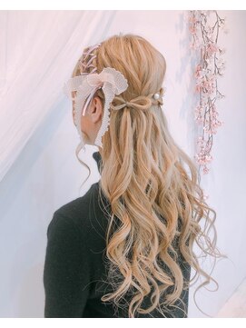 レア(Le'a) レース編みリボンアレンジ