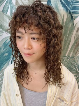 カペリマレーナ(Capelli Malena) スパイラル☆あきたら綺麗なストレートに
