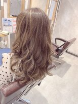 グロウ(GLOW produce by Ange) ３Dカラーグレージュ【GLOW☆福元麻奈美】