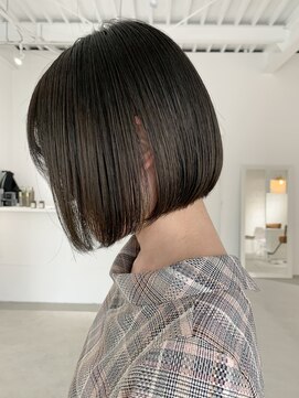 ジュベ(juve.) 【Juve.大分】前下がりボブ／切りっぱなしボブ／ミニボブ