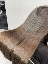 エスカーラ 表参道(THE ESCALA)&nbsp;@aidaman321/ゆるふわロング/センターパート/スイートAライン/