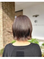 カロンシェリー(CARON cherie) 切りっぱなしボブ ベージュカラー/髪質改善/ミルクティーカラー