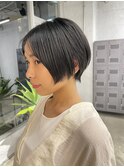 大人可愛い20代30代40代黒髪前下がりショートボブ丸みショート