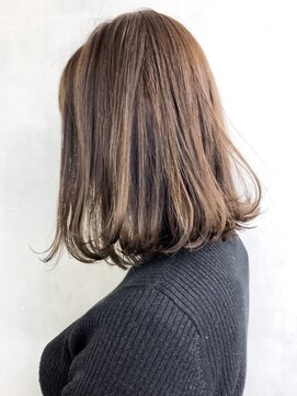 アイティーバイアルバム 下北沢店(IT by ALBUM) ベージュボブ_ツートンカラーアースカラーくびれヘア_ba282891