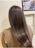 Aimee 透明感モノトーンベージュ