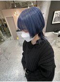 個性派♪ネイビーブルー×ウルフカット！