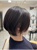 ローレイヤーショートボブ