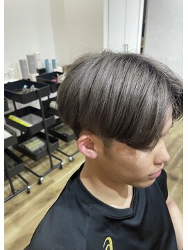アフィネ ヘアライフデザイン(Affiner HAIR LIFE DESIGN) 韓国風センターパート　シルバースタイル