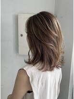 キャンバス バイ ネオリーブ 横浜西口(Canvas by neo.)&nbsp;ミディアムレイヤー ハイライト ベージュ【miku】