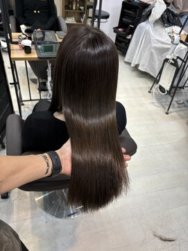 アイズ 横浜(IS) [YASU指名]アッシュカラー/アッシュブラウン/横浜