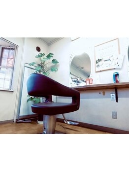 -福山駅から車で11分- 髪のまとまりとツヤ感が増す【髪質改整】をプライベート空間で