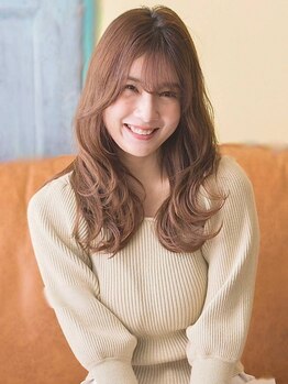 マリネイト(marinate)の写真/一人ひとりの骨格や雰囲気を見極めた似合わせが◎髪を伸ばし中の方でもまとまりやすいスタイルを叶えます★