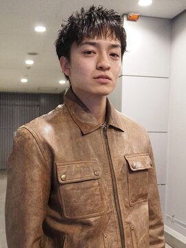 ジーナ 天神(Zina) スパイキーショート