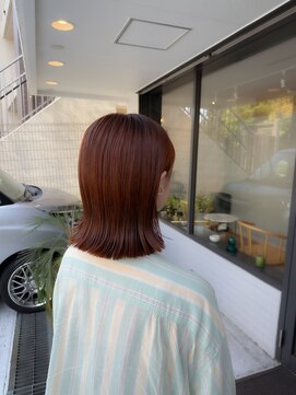 オフ(off) ぱつっと感が可愛いタッセルボブ