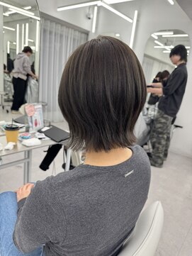 アマトウキョウスマートサロン(AMA TOKYO×Smart Salon) レイヤーボブ　あご下2センチ