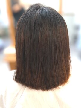 オーワンシーオー(o1co) 【 美髪矯正 / 縮毛矯正 / うねり / ダメージ補修 】