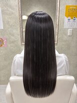 チャーム ヘア リゾート(charm hair resort)&nbsp;絹髪縮毛矯正スタイル
