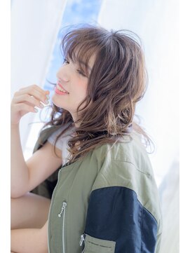 ヴァンクシー バイ ルナ(VANKCY by Luna) 【neolive plus】ナチュラル　ひし形シルエット　グレージュ