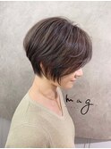 30、40代にオススメ！前下がりくびれショート×ハイライトｓ