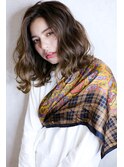 【tetote江坂】柔らかさ引き立つ波ウェーブミディ
