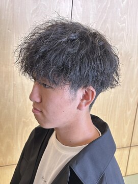 ニアウ 伊勢崎連取店(Niau) 波巻きスパイラルパーマツイストスパイラルパーマシャドウパーマ