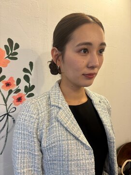 キキ(kiki) 【カチモリ風タイト】ヘアセット