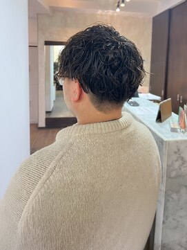 ユーアンボワーズ(U-AMBOISE) 無造作ウェットマッシュ【寝屋川/髪質改善/白髪ぼかし】