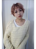 レコ 渋谷(LECO)&nbsp;ルーツカラーハイトーンケアブリーチピンクショートレイヤーヘア