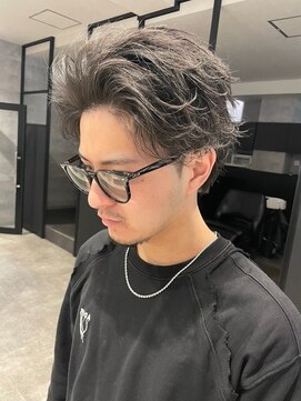 バックス メンズヘアー(BUCKS men's hair) センターパート/マッシュ/ツイストスパイラル/サーフカール