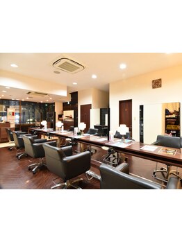 気軽に相談しやすい♪明るくて気さくなスタッフが理想やライフスタイルに合わせたスタイルをご提案★