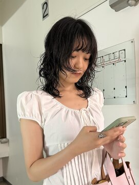 エルメ(Herme) ミディアムパーマ〈MAYA〉