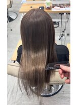 アンドティグルトウキョウ 池袋(&.TIGRE TOKYO)&nbsp;艶感グレージュ×髪質改善縮毛矯正